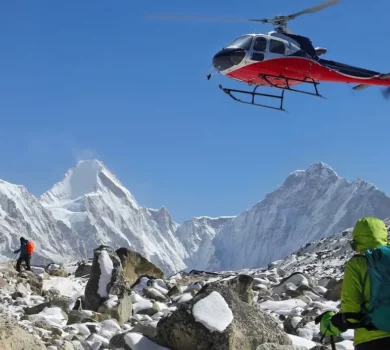 everest base camp trek with a helicopter return