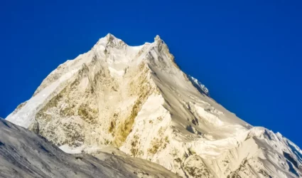 manaslu-mountain
